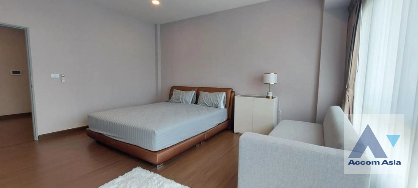 12  5 br House For Rent in Phaholyothin ,Bangkok  at The City Ramintra AA40571