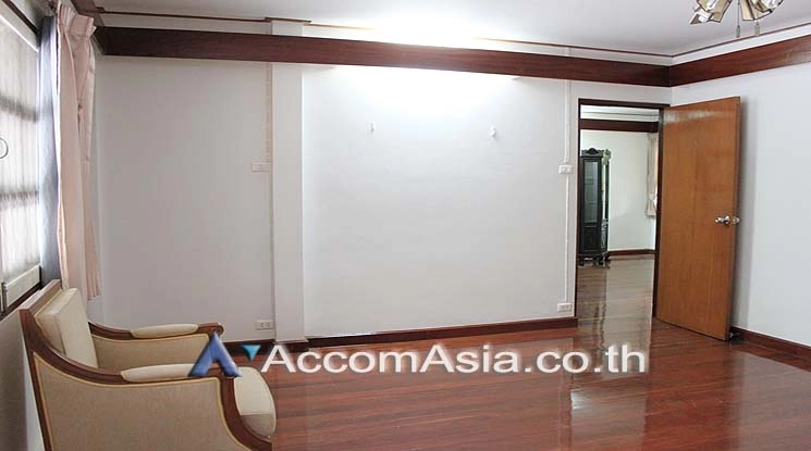 15  3 br House For Rent in Sukhumvit ,Bangkok BTS Nana 9009501