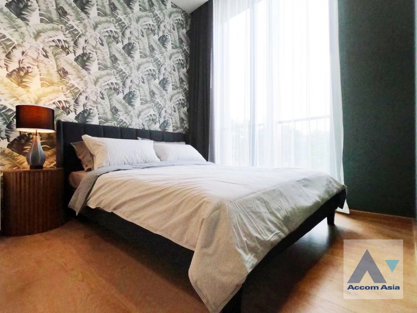 unit 1 Bedroom  Condominium For Sale in Sukhumvit, Bangkok  near BTS Asok - MRT Sukhumvit (AA40589)