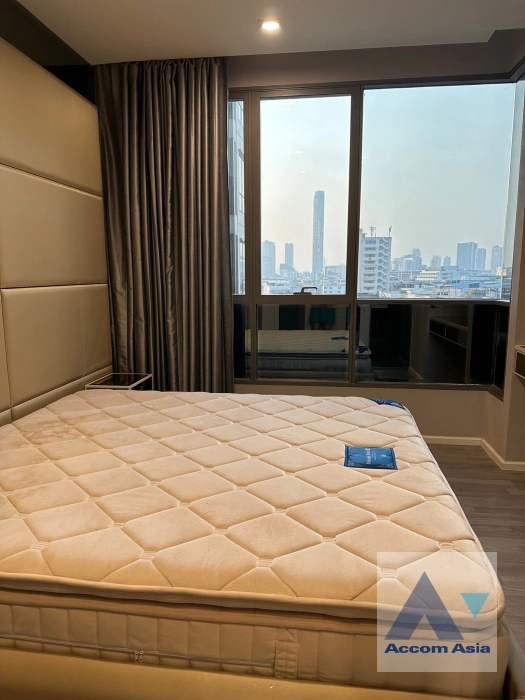 unit 1 Bedroom  Condominium For Rent & Sale in Sathorn, Bangkok  near BTS Saint Louis (AA40593)