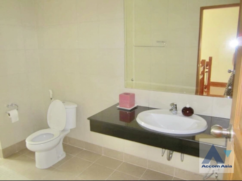 15  3 br House For Rent in Bang Na ,Bangkok  at Sittarom Regent Sinakarin Lasan AA40597