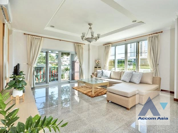 unit 3 Bedrooms  House For Rent & Sale in Bang Na, Bangkok  (AA40597)