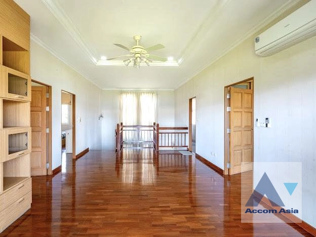 10  3 br House for rent and sale in Bang Na ,Bangkok  at Sittarom Regent Sinakarin Lasan AA40597