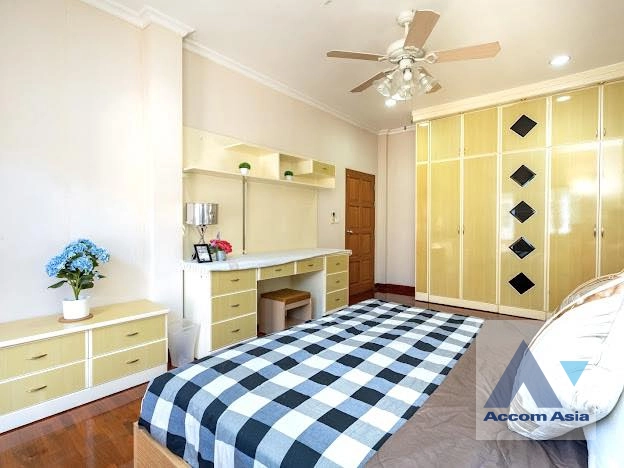 19  3 br House for rent and sale in Bang Na ,Bangkok  at Sittarom Regent Sinakarin Lasan AA40597