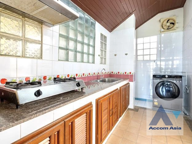 9  3 br House for rent and sale in Bang Na ,Bangkok  at Sittarom Regent Sinakarin Lasan AA40597