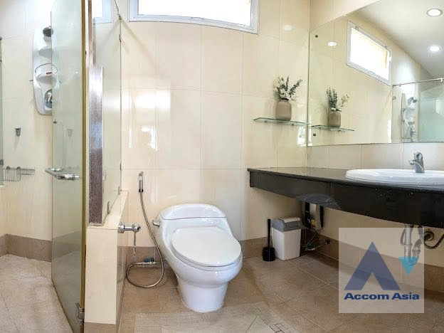 20  3 br House for rent and sale in Bang Na ,Bangkok  at Sittarom Regent Sinakarin Lasan AA40597