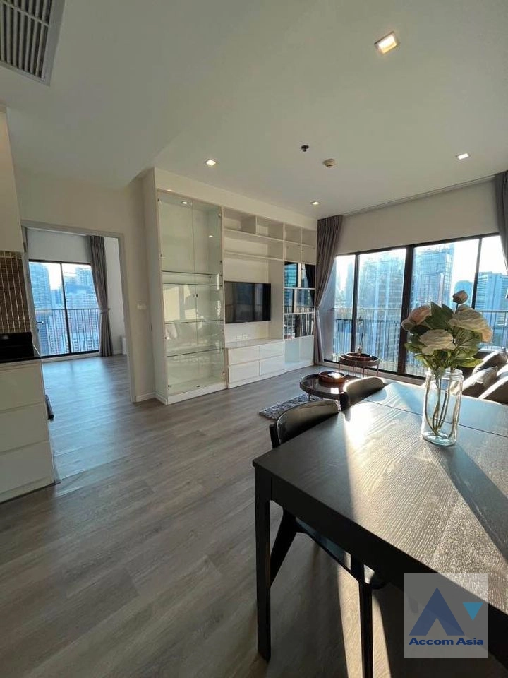 unit 1 Bedroom  Condominium For Rent in Sukhumvit, Bangkok  near BTS Phrom Phong (AA40607)