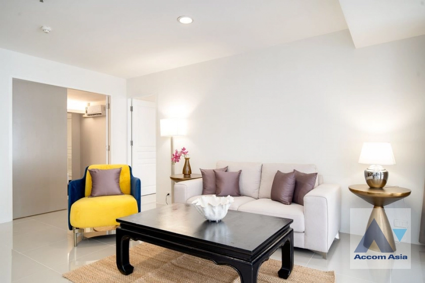 unit 4 Bedrooms  Condominium For Rent & Sale in Sukhumvit, Bangkok  near BTS Phrom Phong (AA40609)