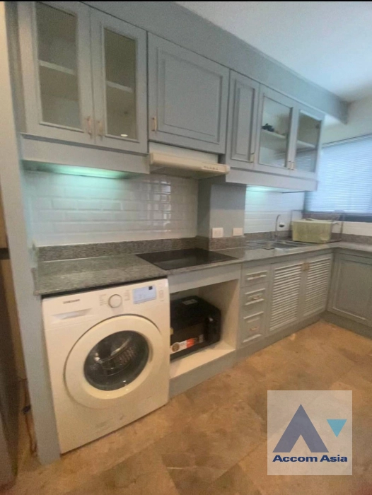 unit 2 Bedrooms  Condominium For Rent in Sukhumvit, Bangkok  near BTS Thong Lo (AA40610)