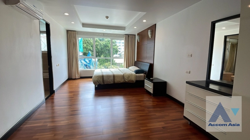 7  2 br Condominium For Sale in Sukhumvit ,Bangkok BTS Ekkamai at The Avenue Sukumvit 61 AA40611