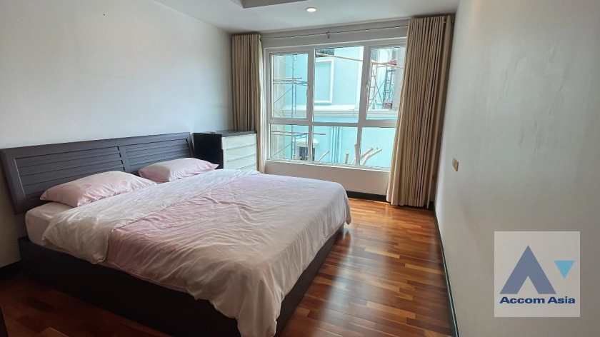 5  2 br Condominium For Sale in Sukhumvit ,Bangkok BTS Ekkamai at The Avenue Sukumvit 61 AA40611