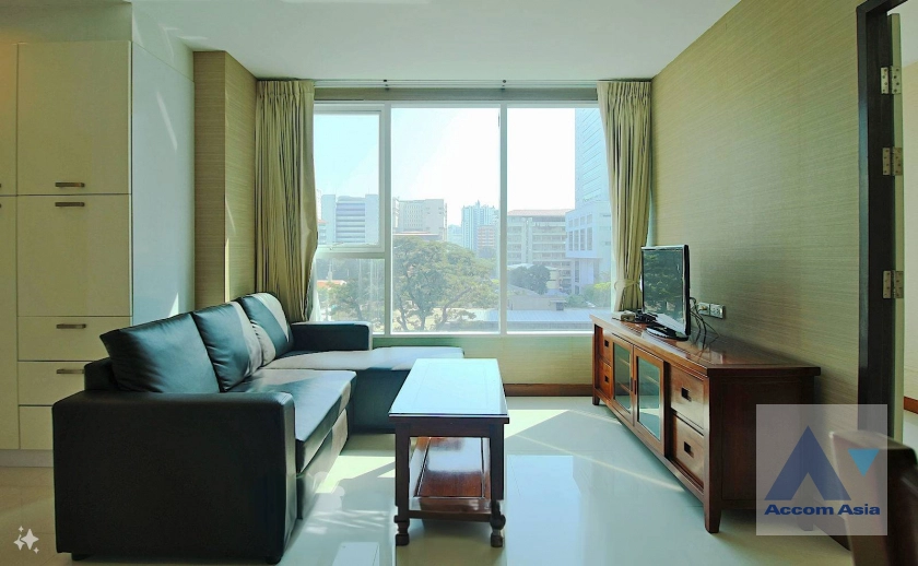 Sukhumvit Living Town Condominium  1 Bedroom for Sale MRT Phetchaburi in Sukhumvit Bangkok