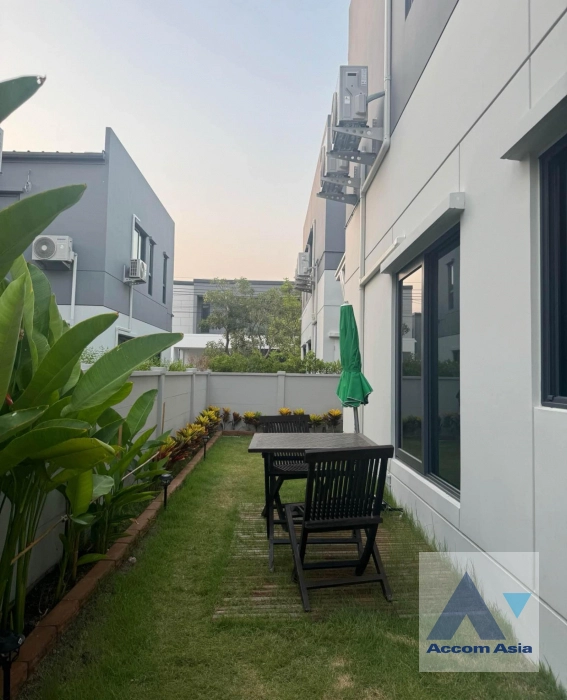 10  4 br House For Rent in Samutprakan ,Samutprakan  at Centro Bangna AA40626