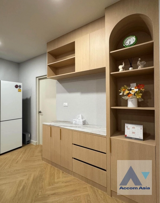 4  4 br House For Rent in Samutprakan ,Samutprakan  at Centro Bangna AA40626