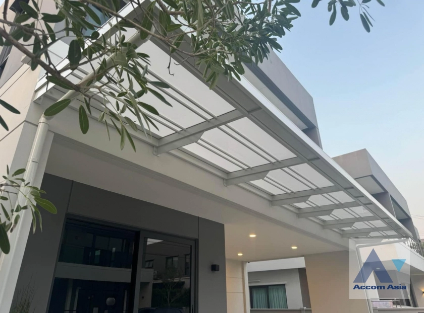 9  4 br House For Rent in Samutprakan ,Samutprakan  at Centro Bangna AA40626