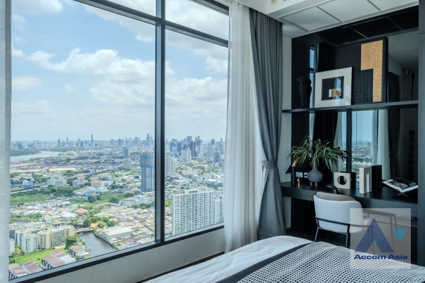 17  3 br Condominium For Sale in Sukhumvit ,Bangkok BTS On Nut at Ramada Plaza Residence AA40627