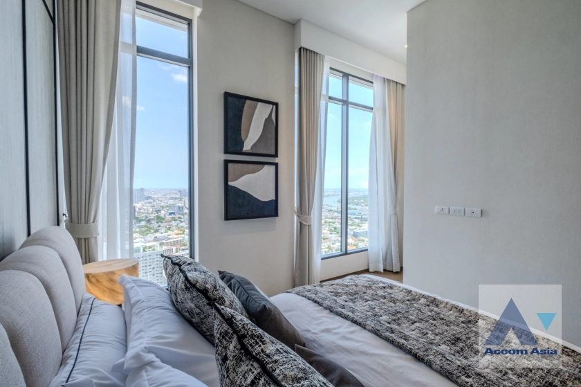 26  3 br Condominium For Sale in Sukhumvit ,Bangkok BTS On Nut at Ramada Plaza Residence AA40627