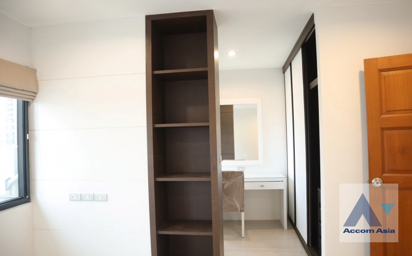 11  3 br Apartment For Rent in Sukhumvit ,Bangkok BTS Asok - MRT Sukhumvit at Spacious Room AA40632