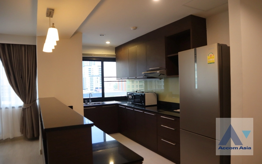  3 Bedrooms  Apartment For Rent in Sukhumvit, Bangkok  near BTS Asok - MRT Sukhumvit (AA40632)