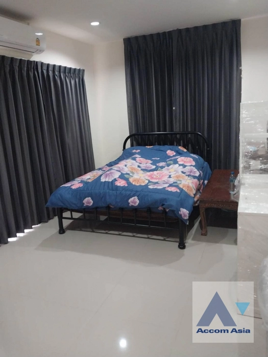 8  3 br House for rent and sale in Phaholyothin ,Bangkok  at K.C. Park View 3 AA40635