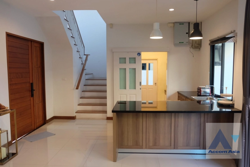 11  4 br House for rent and sale in Bang Na ,Bangkok  at Private Environment Space AA40652