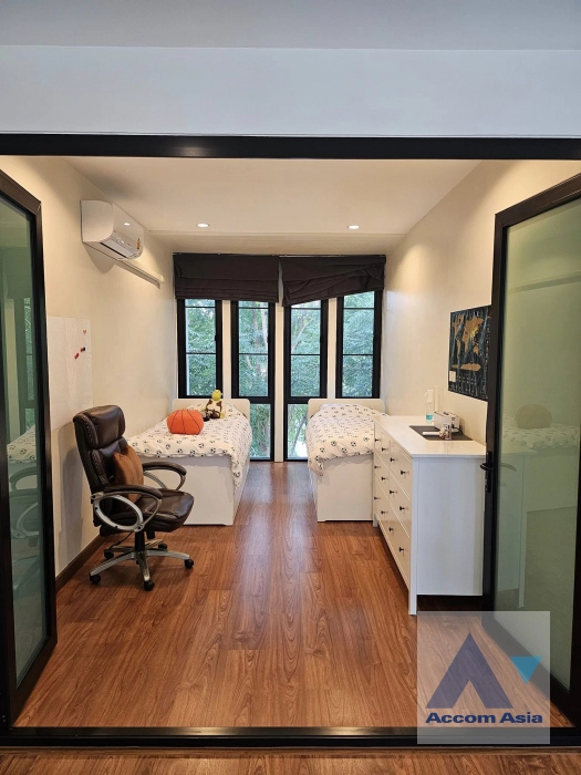 18  4 br House for rent and sale in Bang Na ,Bangkok  at Private Environment Space AA40652
