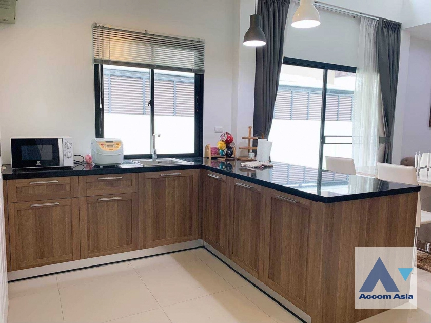 8  4 br House for rent and sale in Bang Na ,Bangkok  at Private Environment Space AA40652