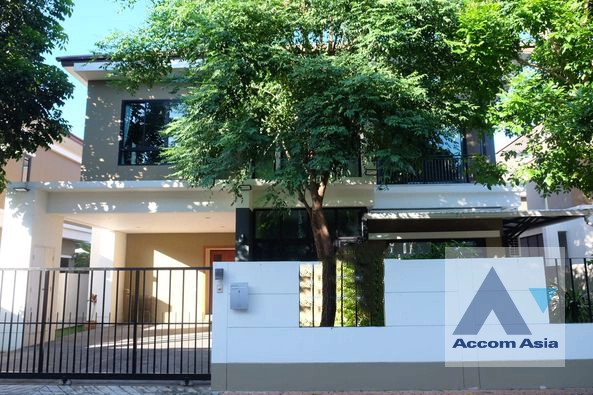  1  4 br House for rent and sale in Bang Na ,Bangkok  at Private Environment Space AA40652