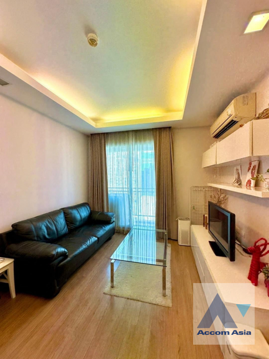  Thru Thonglor Condominium  2 Bedroom for Rent BTS Thong Lo in Ratchadaphisek Bangkok