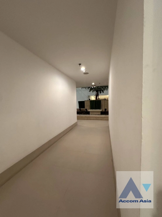 7  3 br Condominium For Rent in Ploenchit ,Bangkok BTS Sala Daeng - MRT Sam Yan at Chamchuri Square Residence AA40671