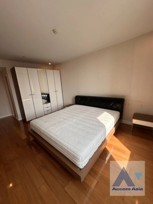 14  3 br Condominium For Rent in Ploenchit ,Bangkok BTS Sala Daeng - MRT Sam Yan at Chamchuri Square Residence AA40671