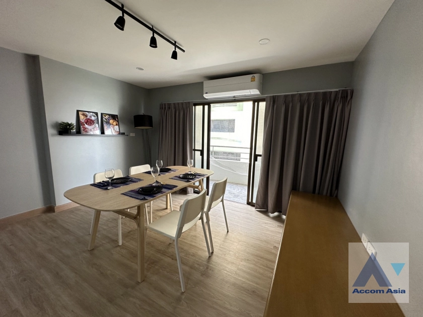 unit 3 Bedrooms  Condominium For Rent & Sale in Sukhumvit, Bangkok  near BTS Thong Lo (AA40673)