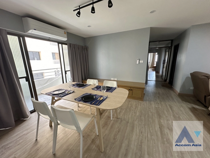 unit 3 Bedrooms  Condominium For Rent & Sale in Sukhumvit, Bangkok  near BTS Thong Lo (AA40673)