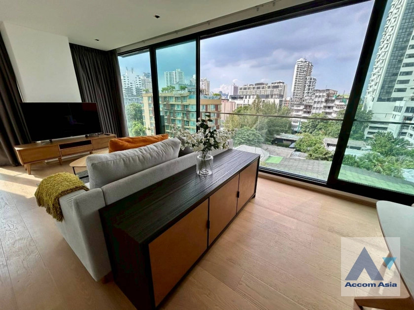 unit 2 Bedrooms  Condominium For Rent in Sukhumvit, Bangkok  near BTS Thong Lo (AA40674)