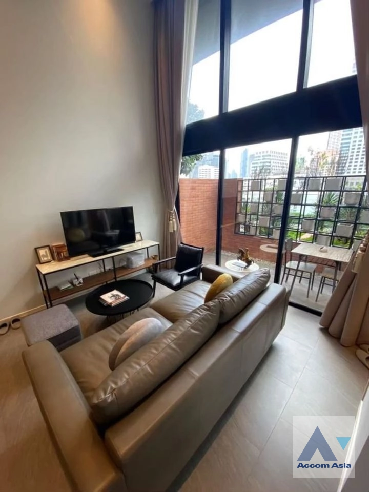 unitFully Furnished |  2 Bedrooms  Condominium For Rent in Silom, Bangkok  near BTS Surasak (AA40691)