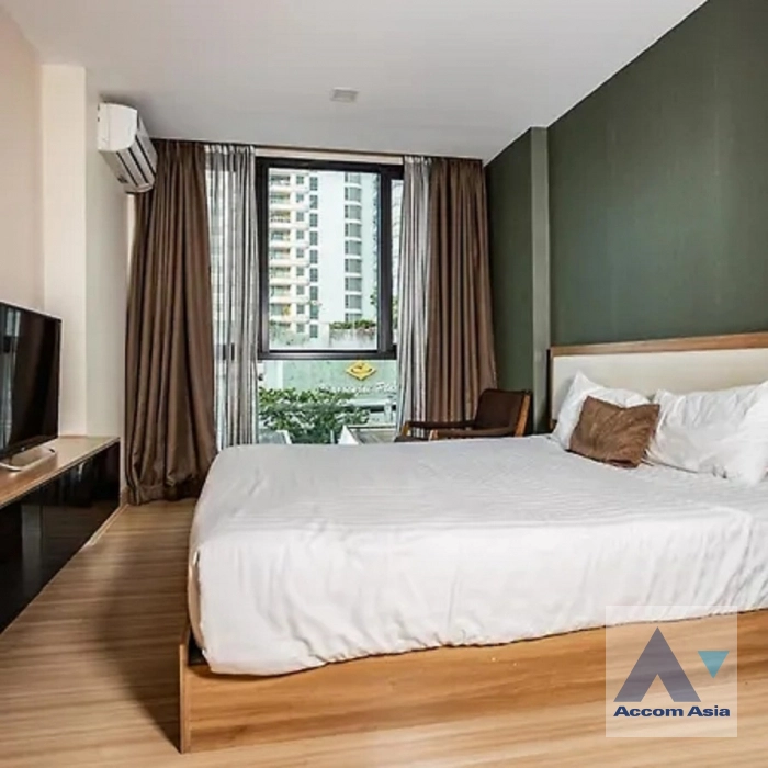 unit 1 Bedroom  Apartment For Rent in Sukhumvit, Bangkok  near BTS Ekkamai (AA40697)