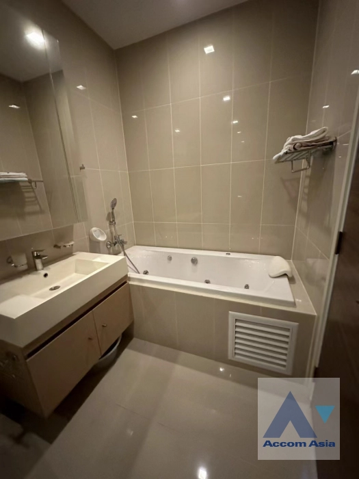 7  2 br Condominium for rent and sale in New Phetchaburi ,Bangkok MRT Phetchaburi at Q Asoke AA40714