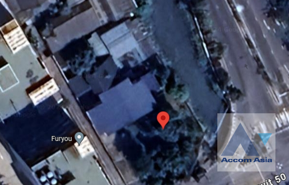  2  4 br House For Sale in Sukhumvit ,Bangkok BTS On Nut AA40717