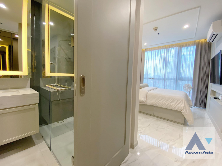 7  1 br Condominium For Sale in  ,Bangkok BTS Phaya Thai at IDEO Q Phayathai AA40718