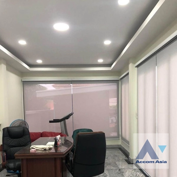 15  5 br House for rent and sale in Dusit ,Bangkok  AA40722