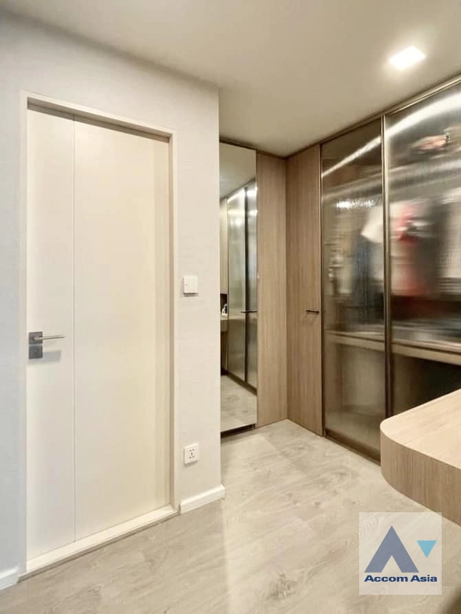 10  4 br House For Rent in Pattanakarn ,Bangkok  at Mantana Bangna-Wongwaen AA40723