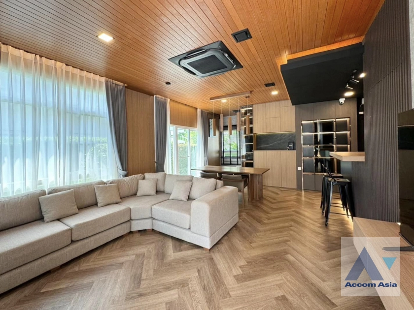 Fully Furnished |  Mantana Bangna-Wongwaen House  4 Bedroom for Rent   in Pattanakarn Bangkok