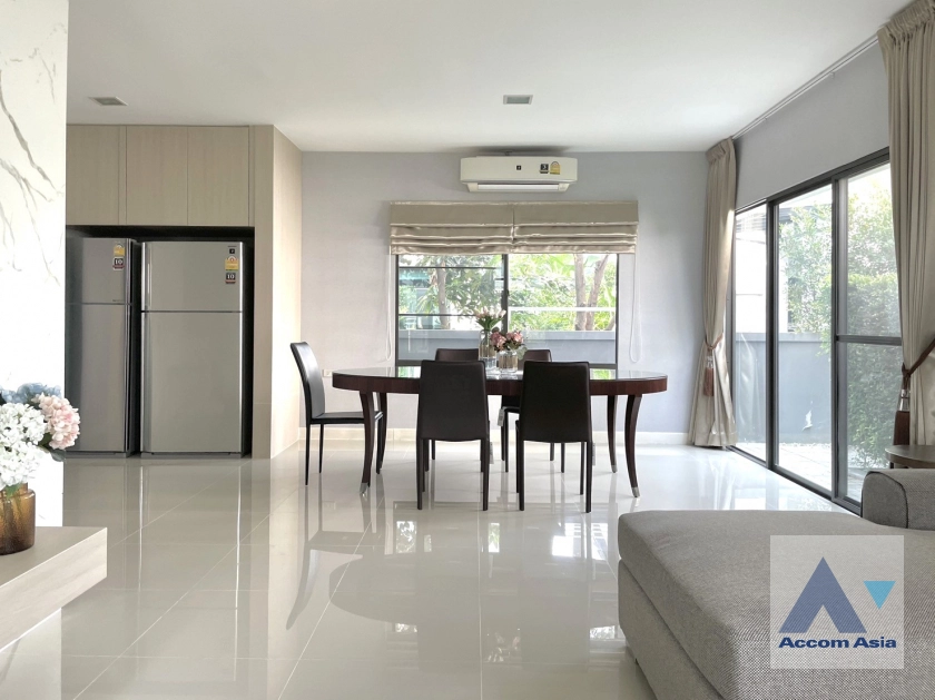 5  4 br House For Rent in Pattanakarn ,Bangkok  at Mantana Onnut-Wongwaen 3 AA40726