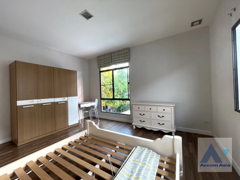 19  4 br House For Rent in Pattanakarn ,Bangkok  at Mantana Onnut-Wongwaen 3 AA40726