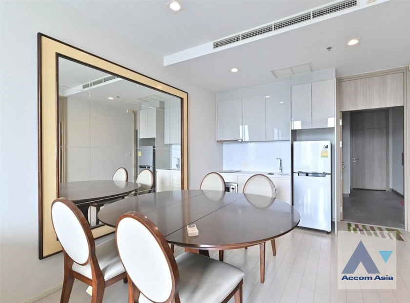 unit 1 Bedroom  Condominium For Sale in Ploenchit, Bangkok  near BTS Ploenchit (AA40744)