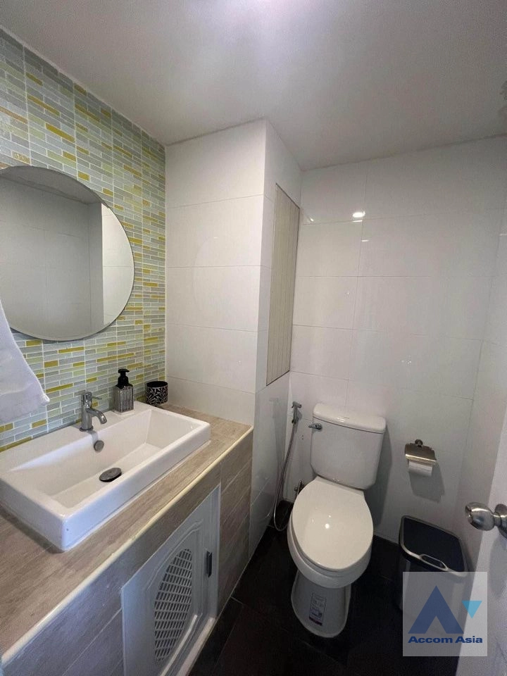 5  3 br Condominium For Rent in Sukhumvit ,Bangkok BTS Phrom Phong at Regent On The Park 3 AA40751