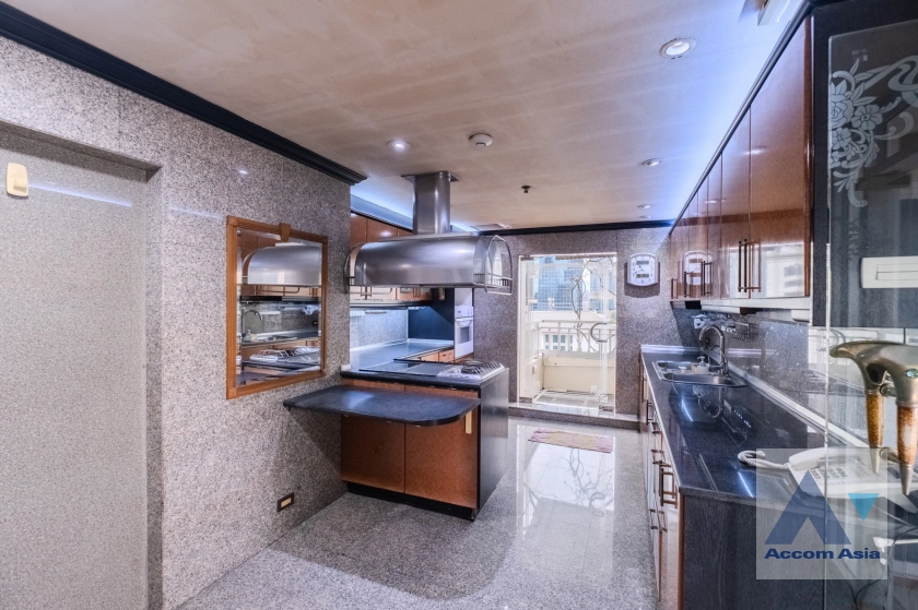 5  4 br Condominium For Rent in Sathorn ,Bangkok BTS Sala Daeng - MRT Lumphini at Sathorn Park Place AA40769