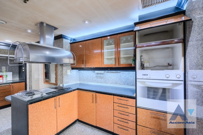 6  4 br Condominium For Rent in Sathorn ,Bangkok BTS Sala Daeng - MRT Lumphini at Sathorn Park Place AA40769