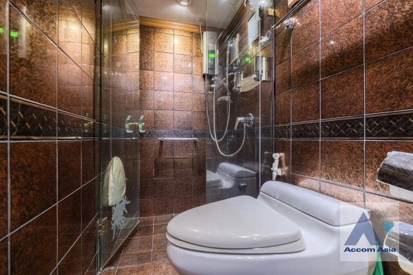 20  4 br Condominium For Rent in Sathorn ,Bangkok BTS Sala Daeng - MRT Lumphini at Sathorn Park Place AA40769