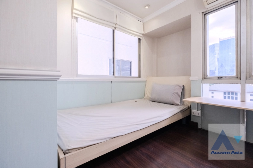 18  4 br Condominium For Rent in Sathorn ,Bangkok BTS Sala Daeng - MRT Lumphini at Sathorn Park Place AA40769